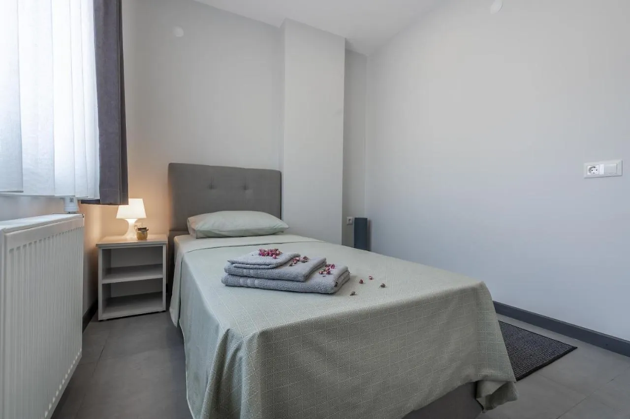 Rose Residence - Trendy Apartments Near The Beach Анталья